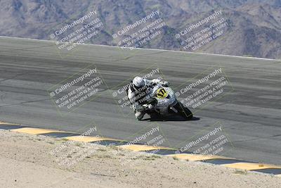 media/May-10-2025-Race Pace (Sat) [[db32fef2da]]/Vested/4-Bowl Set 2 (910am)/